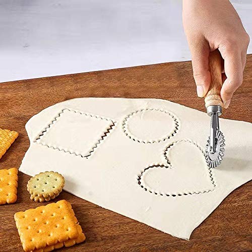 Fusiontec Pastry Wheel Cutter – Pasta – 1 Count (Pack of 1), 1