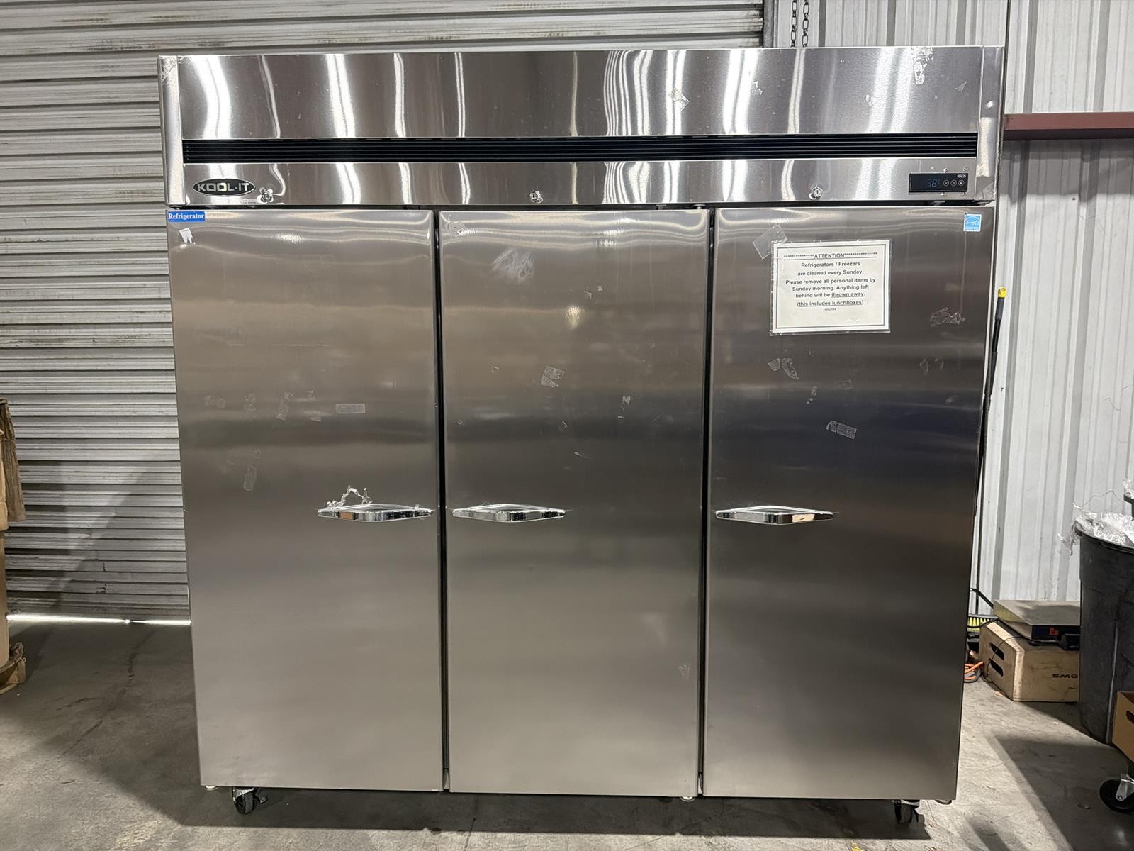 MVP GROUP KOOL-IT KTSR-3 3 SOLID-DOOR REFRIGERATOR, NO KEY