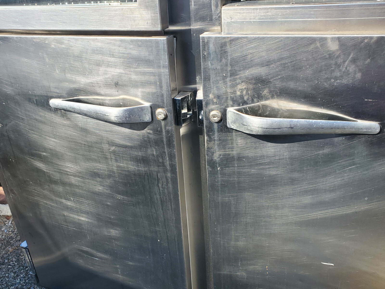USED TRAULSEN UR48HT_A COMMERCIAL REFRIGERATOR 4 Doors