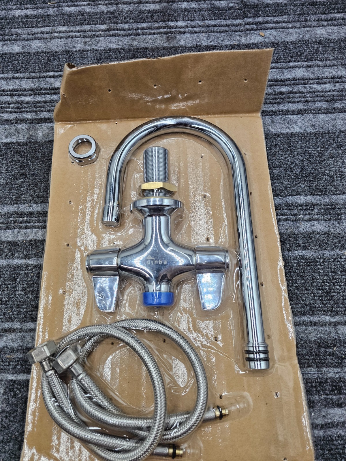 Equip T&S Brass Double Pantry Faucet w/ 6″ Swing Spout