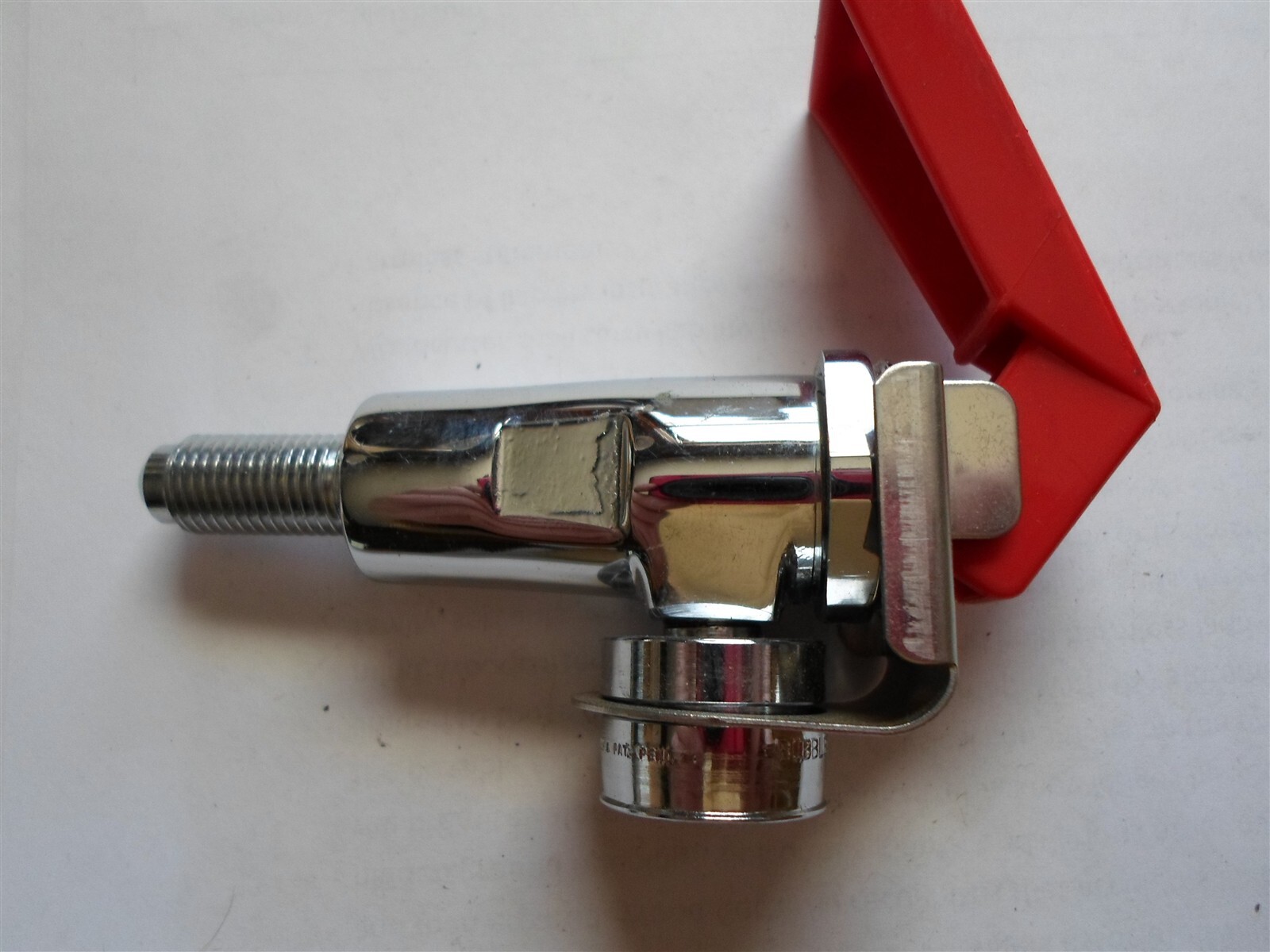 Chrome Plated Brass Faucet Red «hot» handle w/ Bubble Stream M200ZA