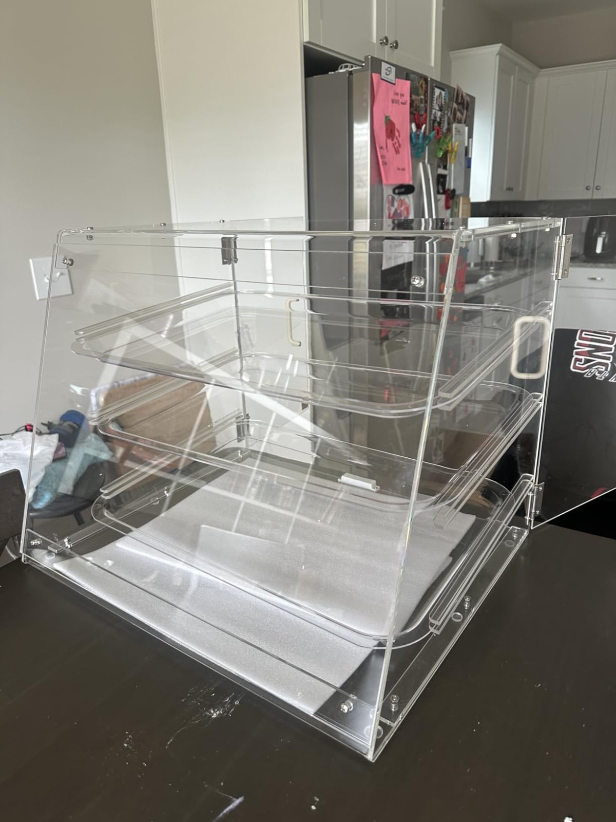 Commercial Bakery Case with Removable Trays, Magnetic Doors