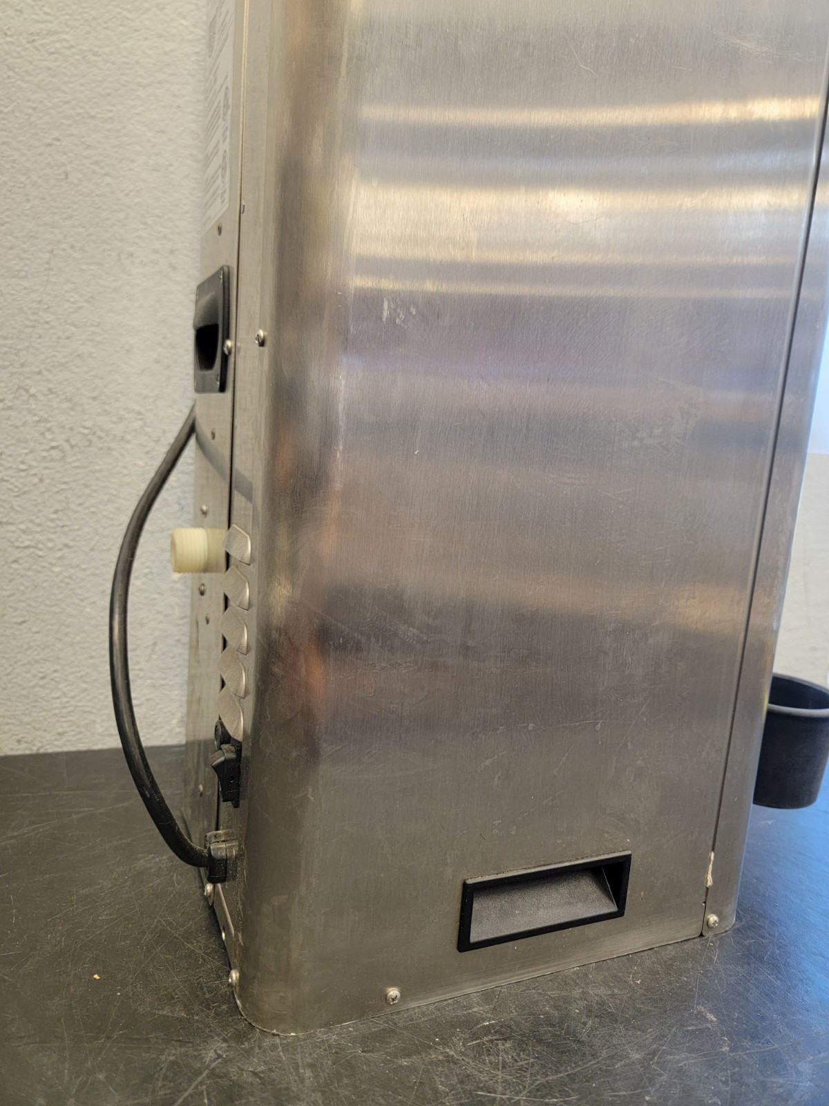 F’real FRLB7 Milkshake Blender Shake Machine Front Door Assembly Freal 👁