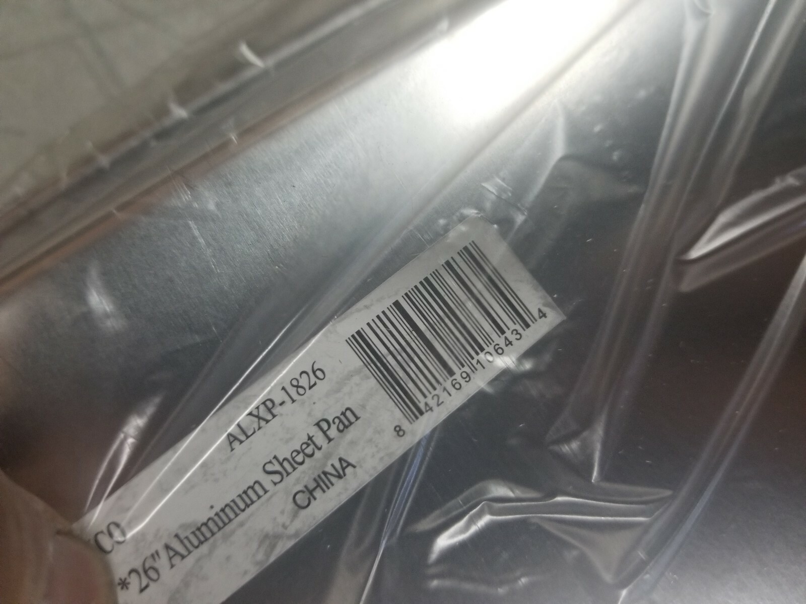 x4 Winco ALXP-1826 Sheet Pans 18×26 Aluminum & 2 Plastic Cutting Boards 18×24