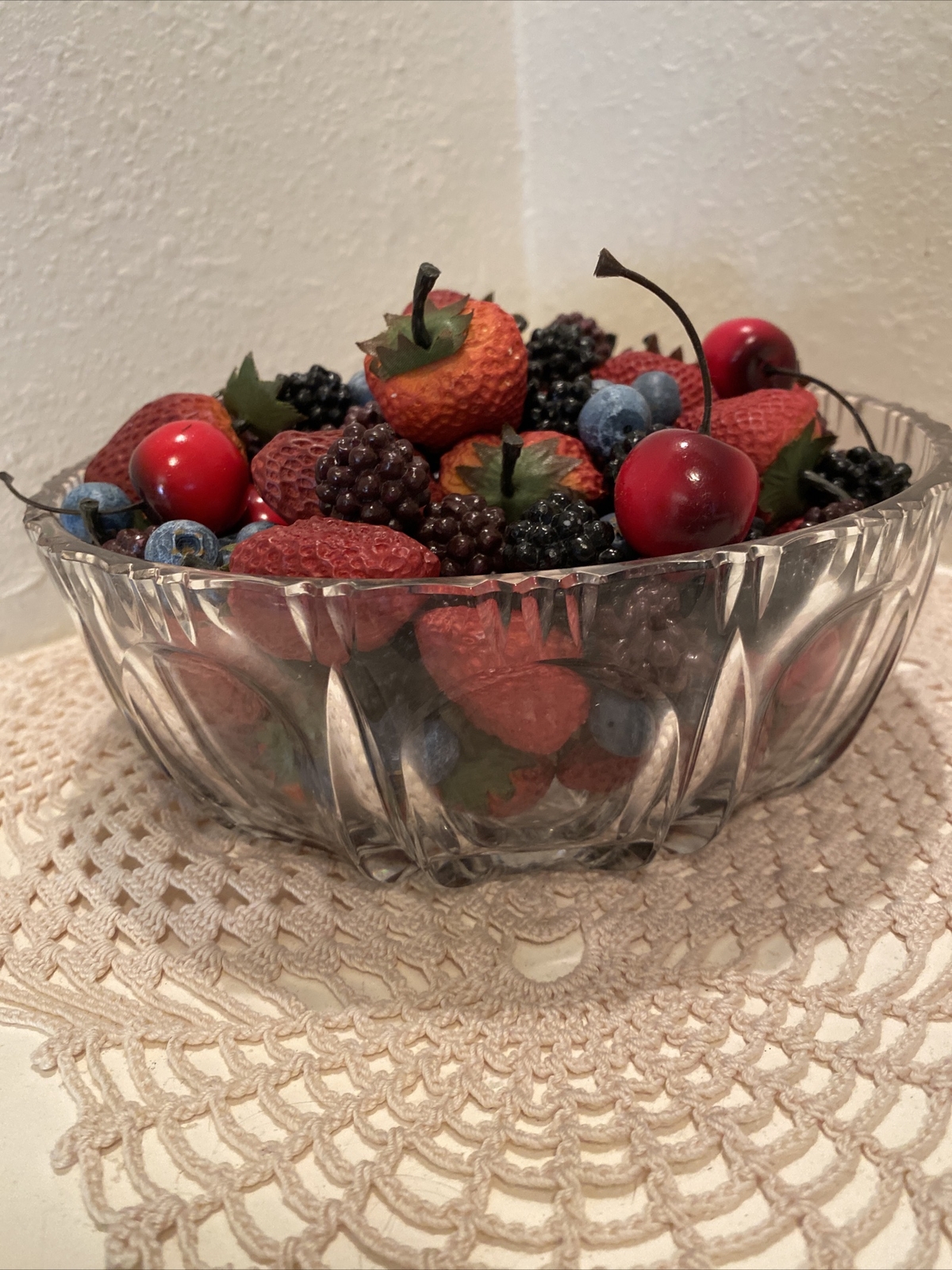 Ceramic Faux Cherries Strawberries Mixed Berries Made In Italy Movie Prop 192 Pc