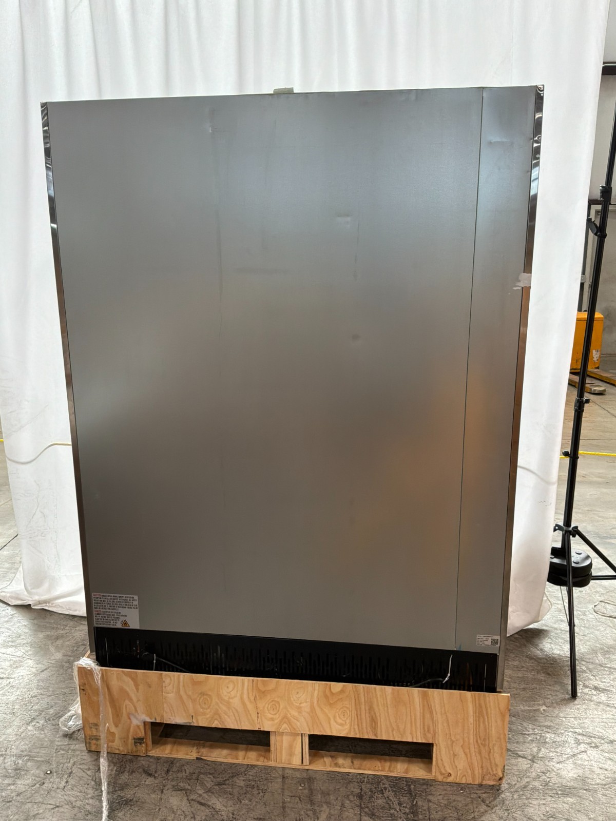 |4989| MoTak MSD-2DR-BAL-X 54″ Two Section Reach In Refrigerator, (2) Left/Right