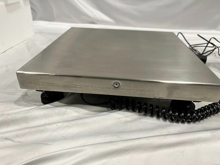 AvaTek RS150 150 lb. Digital Receiving Scale with Remote Display