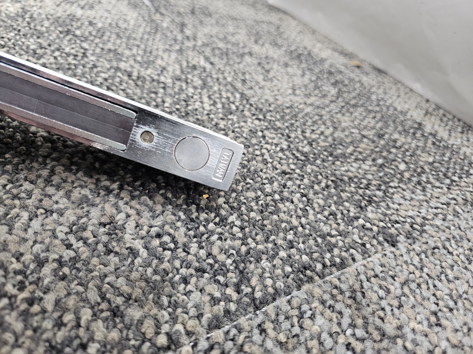 Component Hardware Group R25 Series Magnetic Latch Handle Steel Chrome