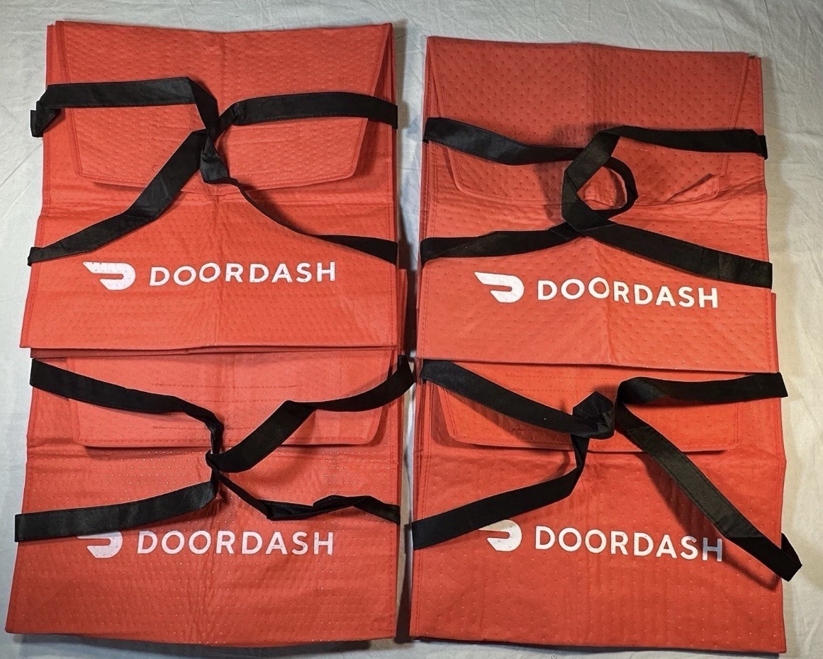 Lot of 4 ~ DOORDASH ~ Large 19x19x5 Insulated Pizza Delivery Bag / Tote ~ ERRORS