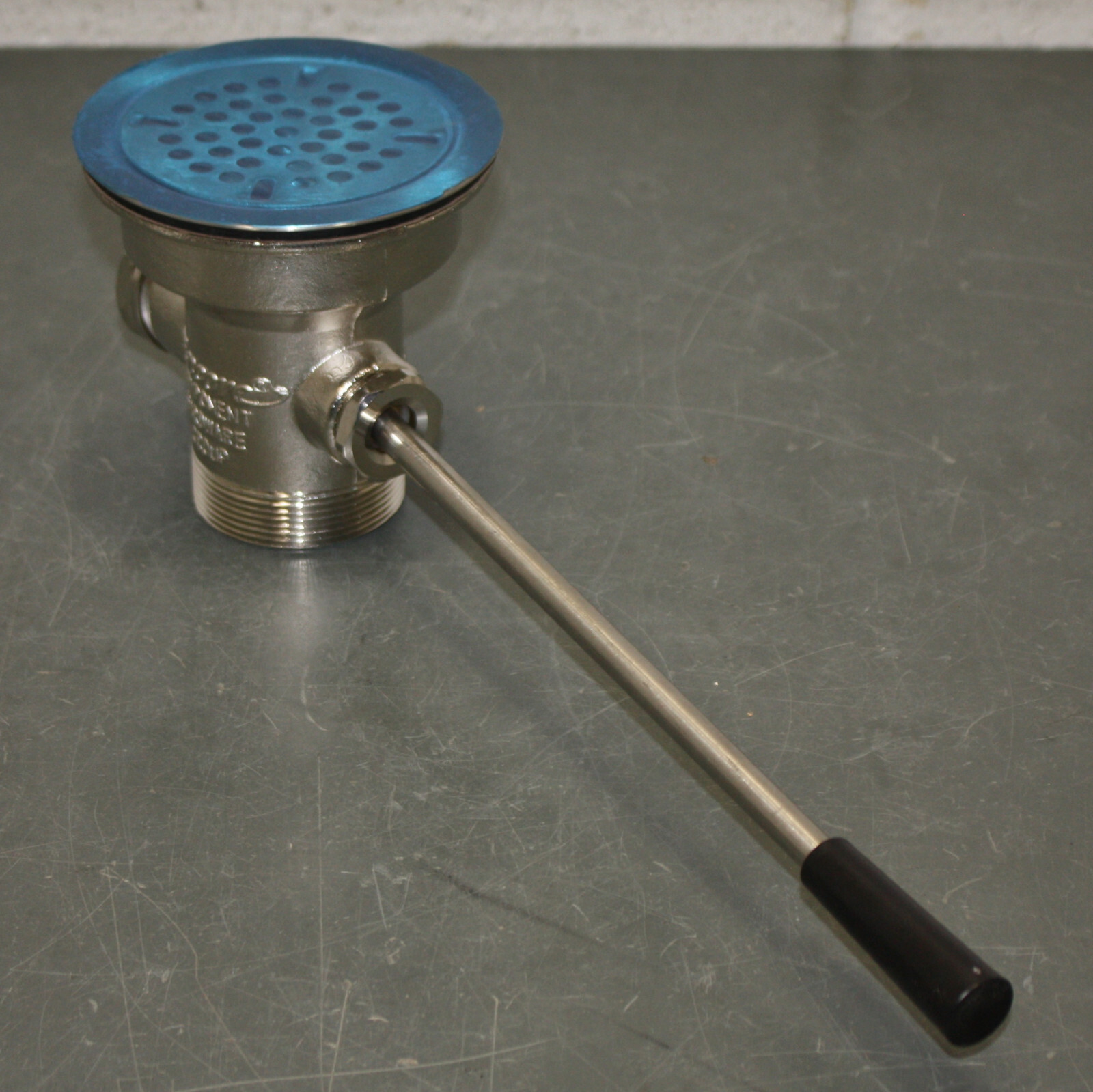 Encore Lever Drain Assembly D10-7400, 1-1/2″ Pipe, Nickel Plated Stainless Brass