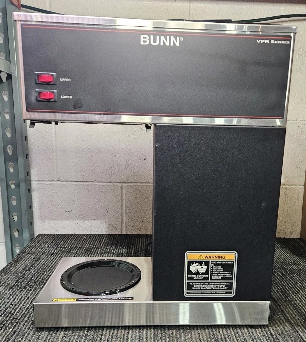 Bunn VPR,BLK 33200 Commercial Coffee Brewer with Upper & Lower Warmers