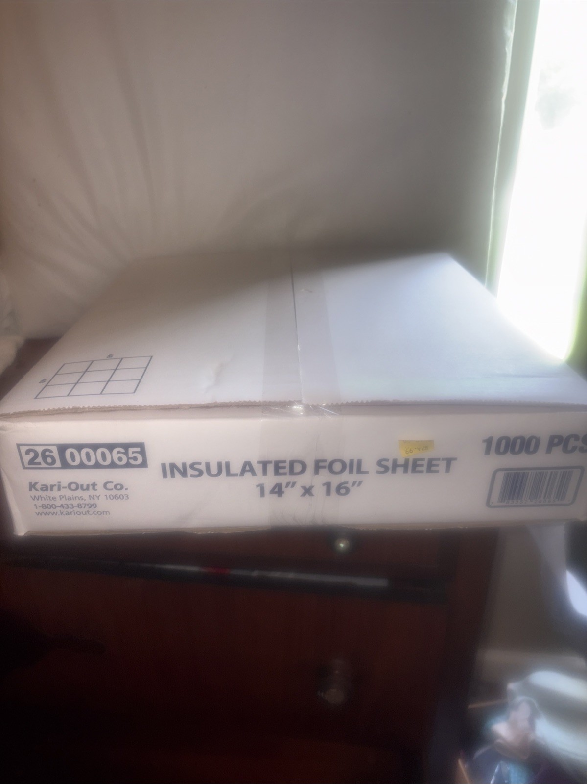 10000 Insulated Foil Sheets 14”x16” Inches New sealed Box as Pictured Kari Out