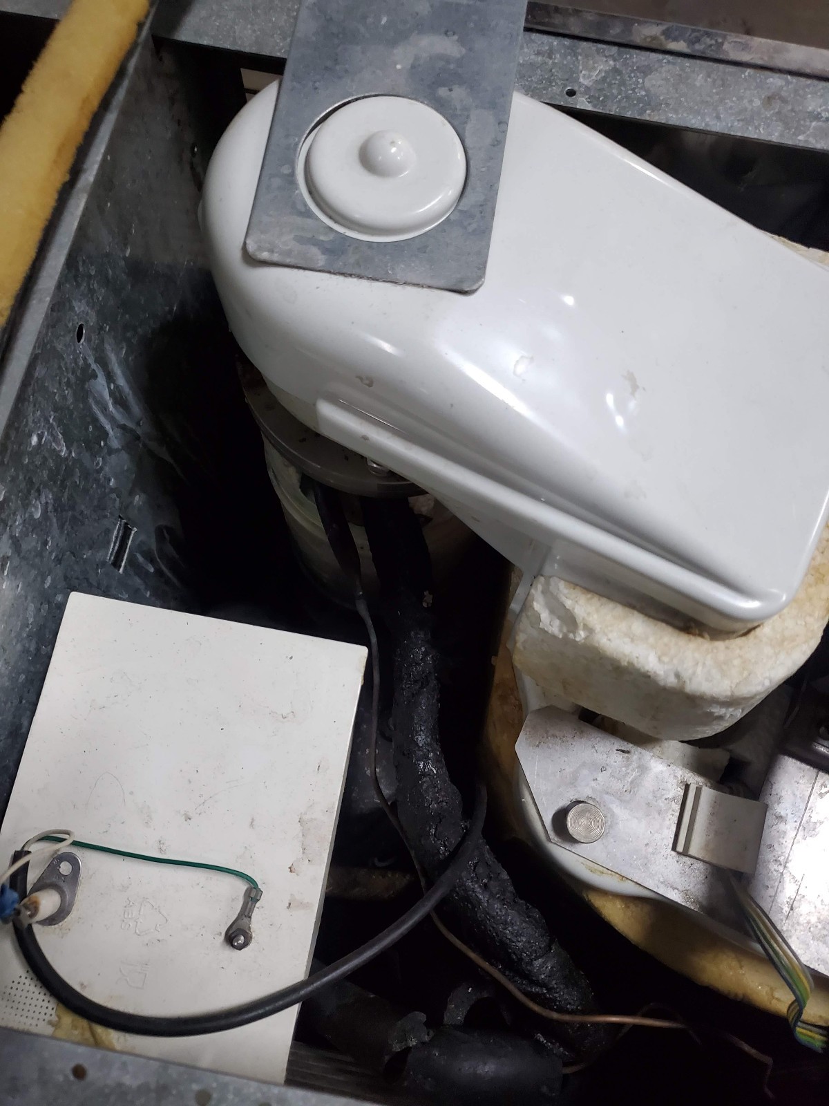 Ice-O-Matic Iceomatic Ice Maker GEMD 270A
