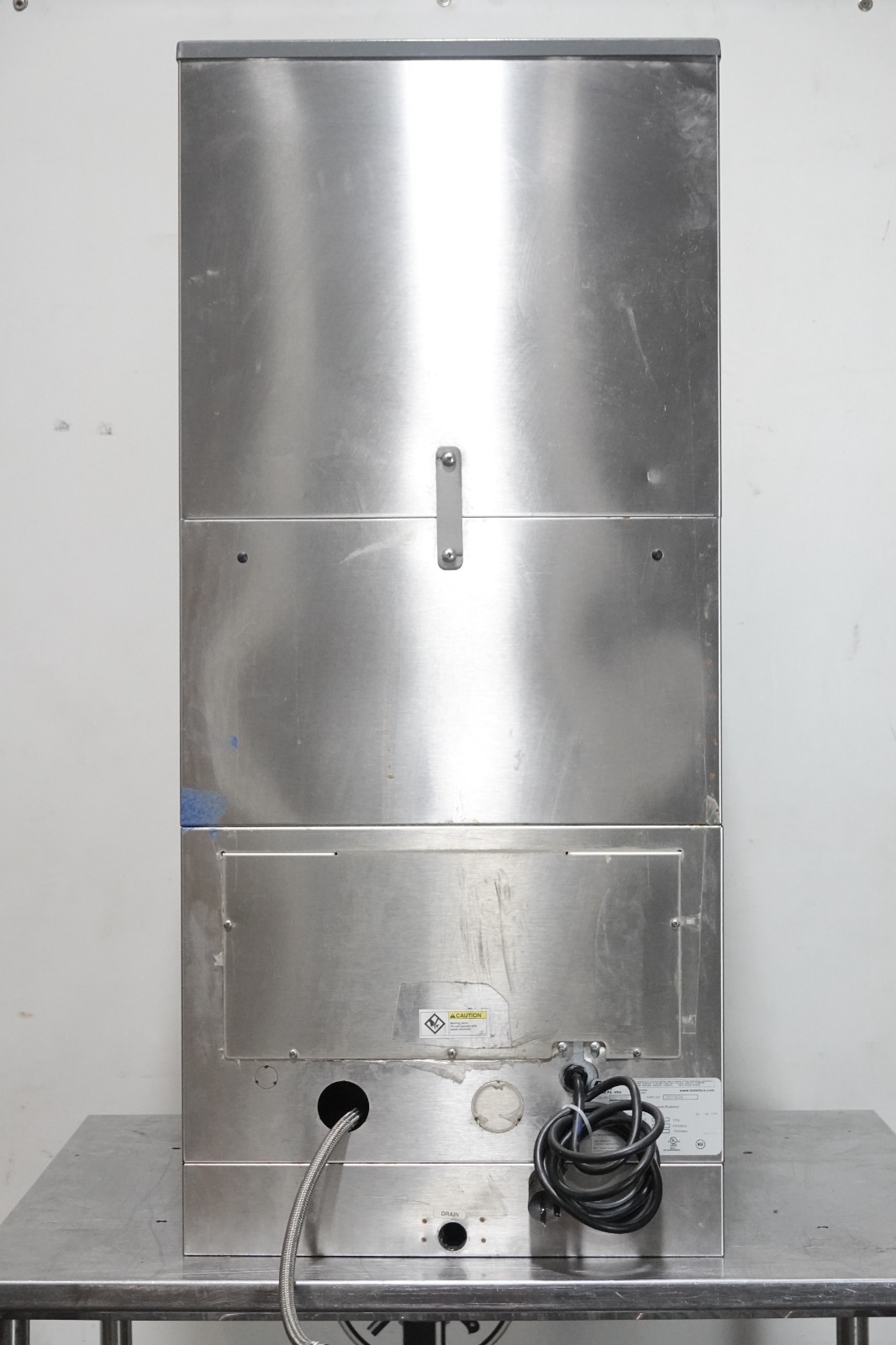 FOLLET 400 LBS AIR COOLED ICE MAKER/WATER DISPENSER (CHEWABLE ICE) MODEL 25CT400