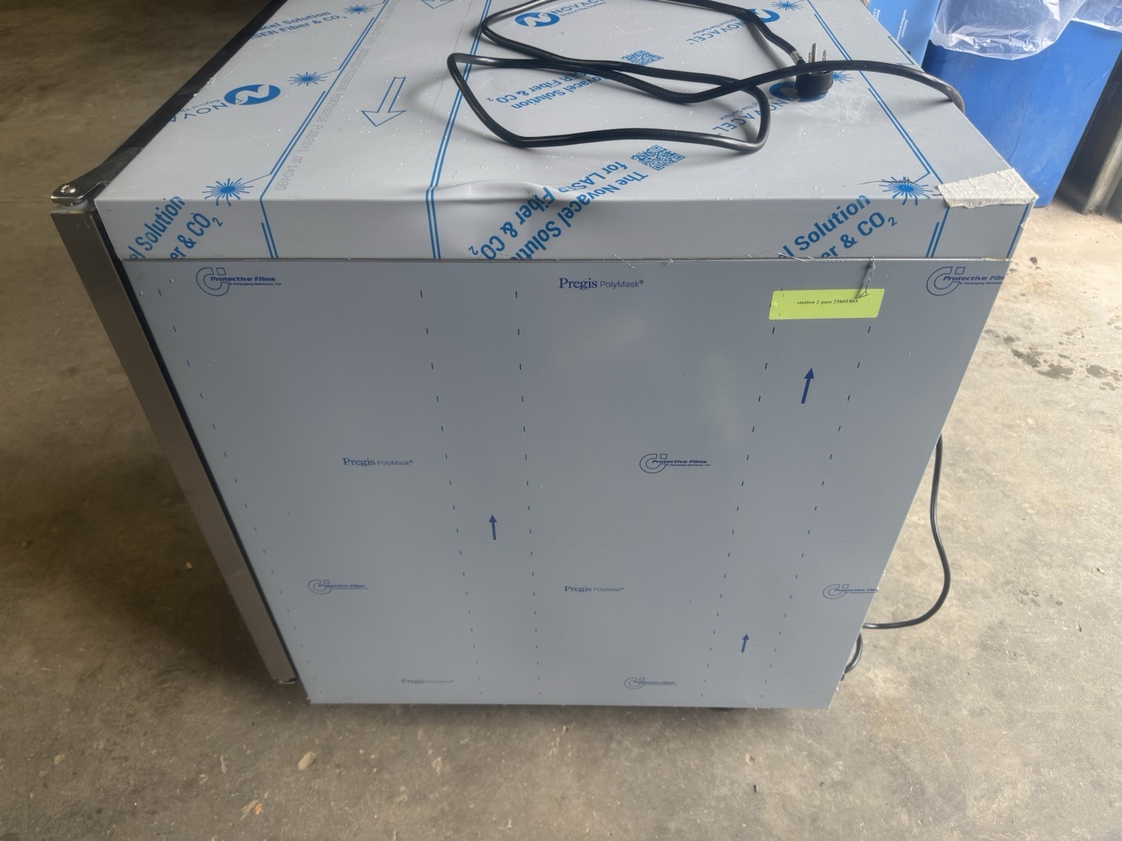 Traulsen UHT27-R Undercounter Refrigerator 1 Door Stainless Steel Commercial
