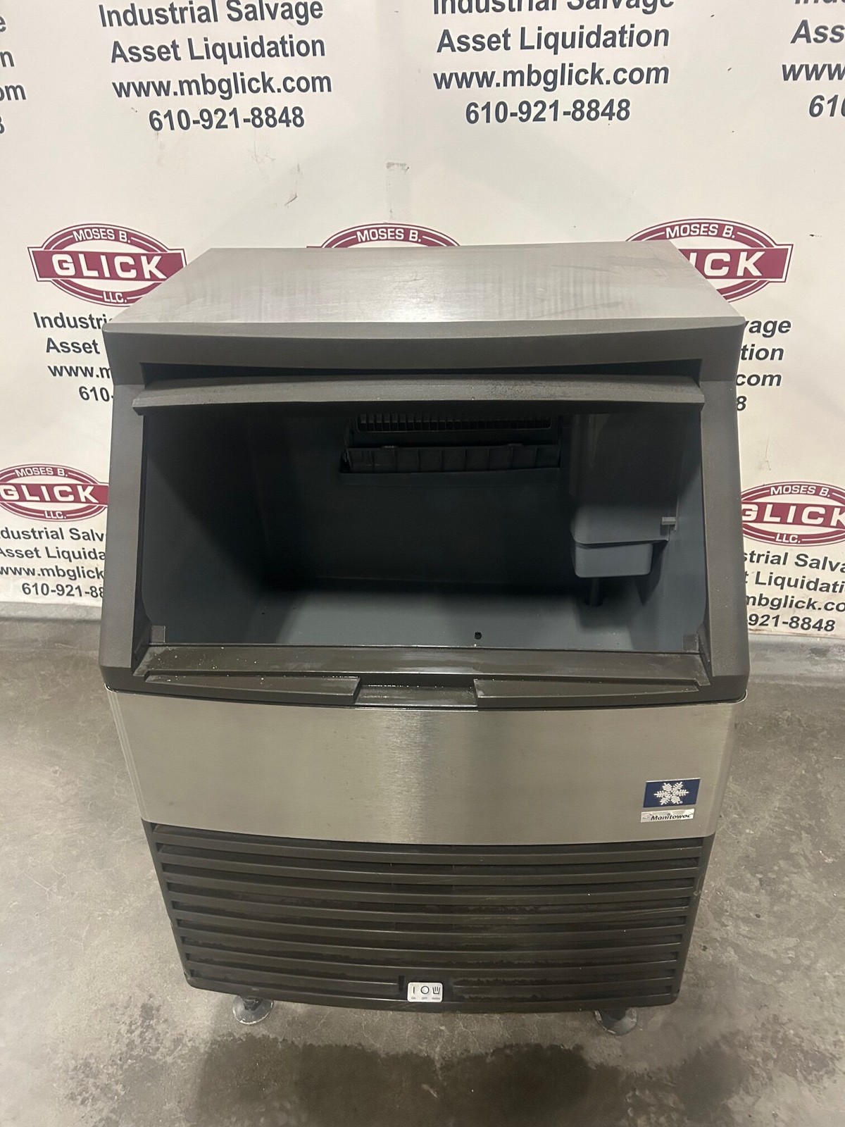 Manitowoc QY0134A Undercounter Commercial Ice Maker 115-120V