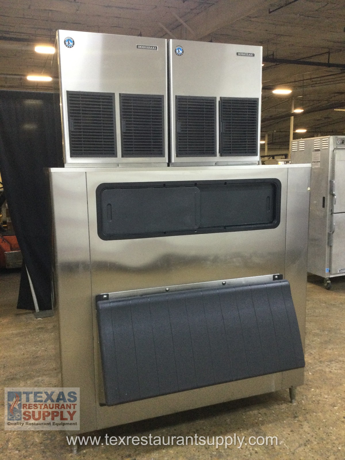 Hoshizaki F-801MAJ 1600 Lbs Air Cooled Ice Maker Large bin Flake Ice Style