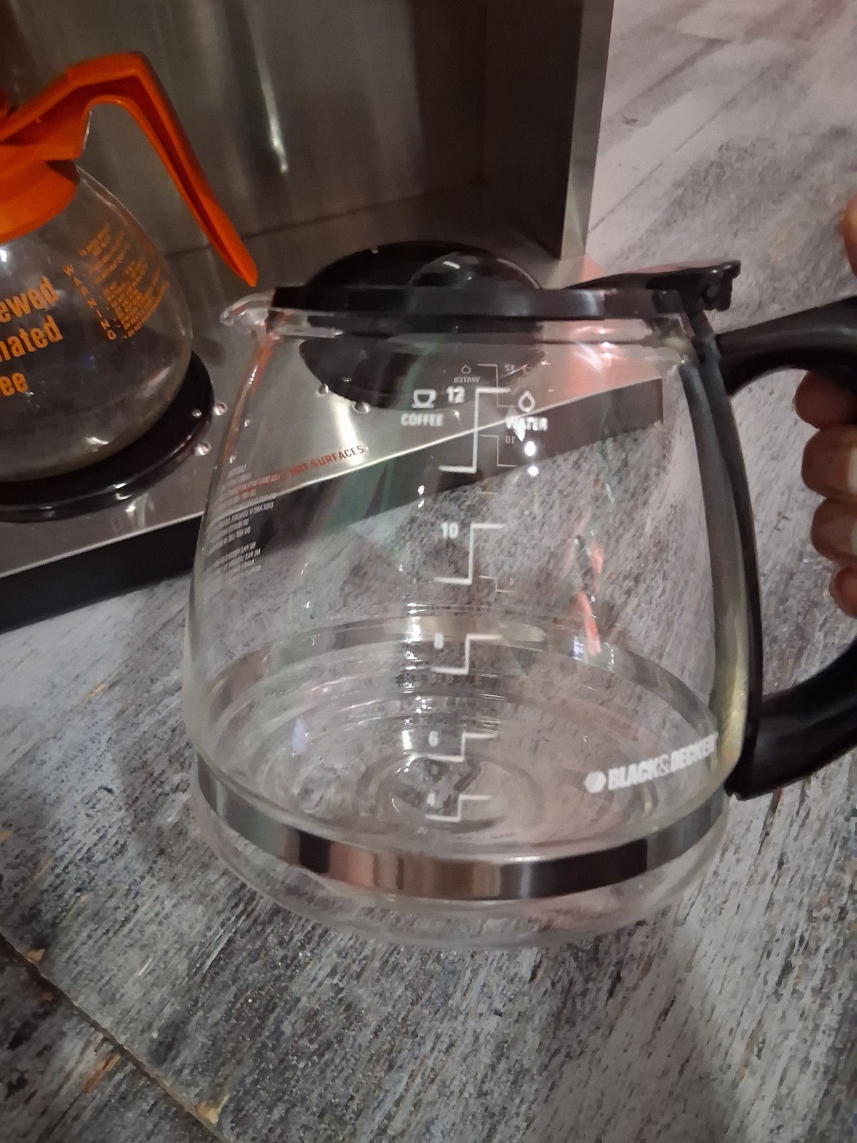 Newco Coffee Brewer Machine Maker # RC-2 DUEL 1600 AMP W/ 3 COFFEE POTS