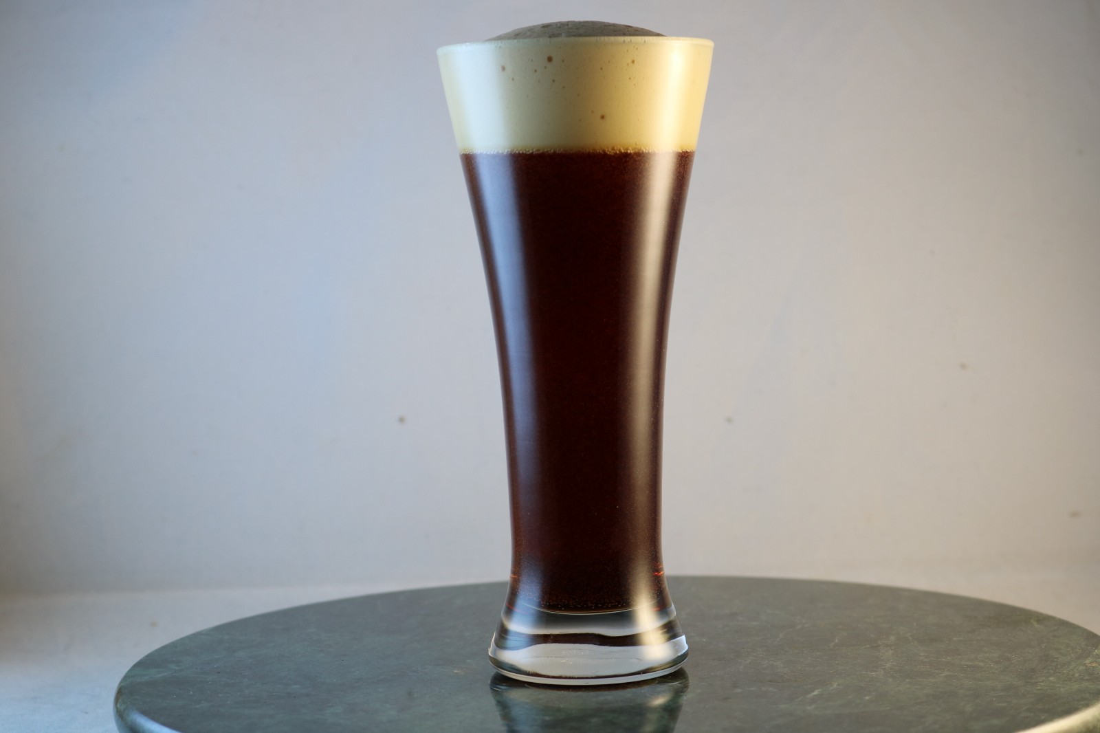 Realistic Faux Dark Beer Prop Resin Stout Pilsner Glass Photography Bar Decor