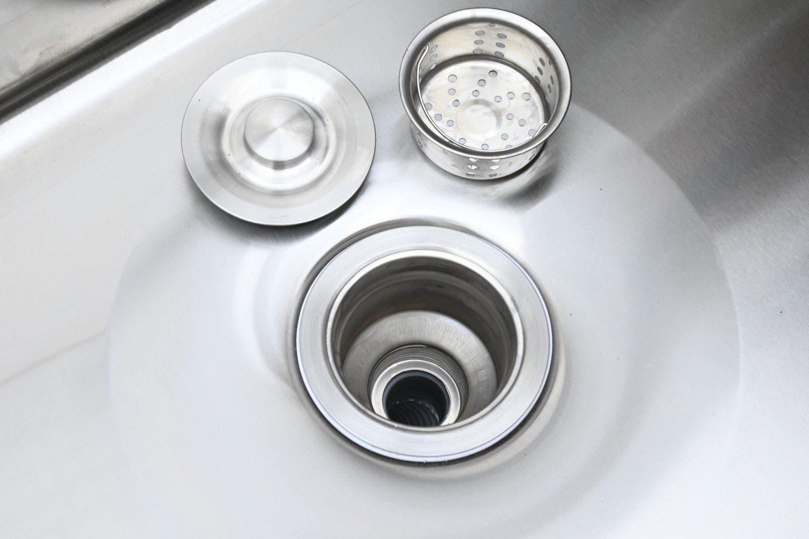 39″ Free Standing Commercial Stainless Steel Kitchen Utility Sink