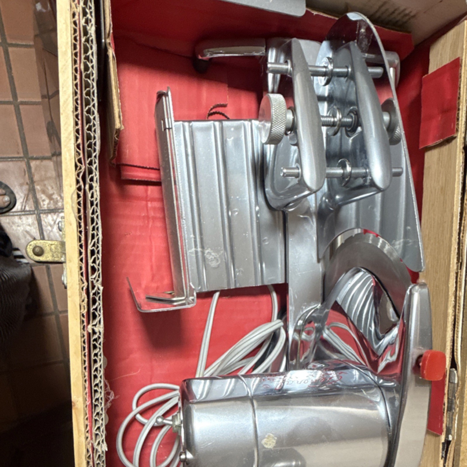 General 707 Electric Meat Slicer Vacu-Base Chrome USA Model 707 Electric Slicer