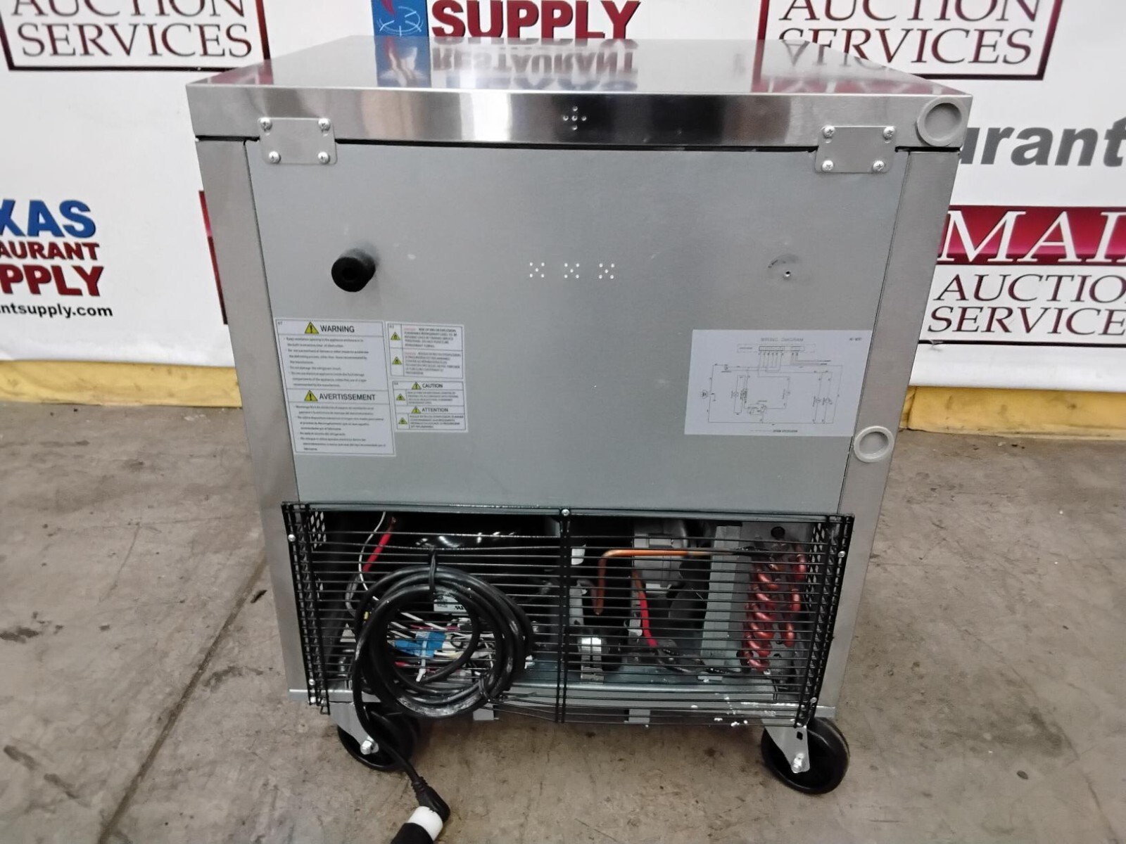 Turbo Air 24.5″ Undercounter Refrigerator on Casters