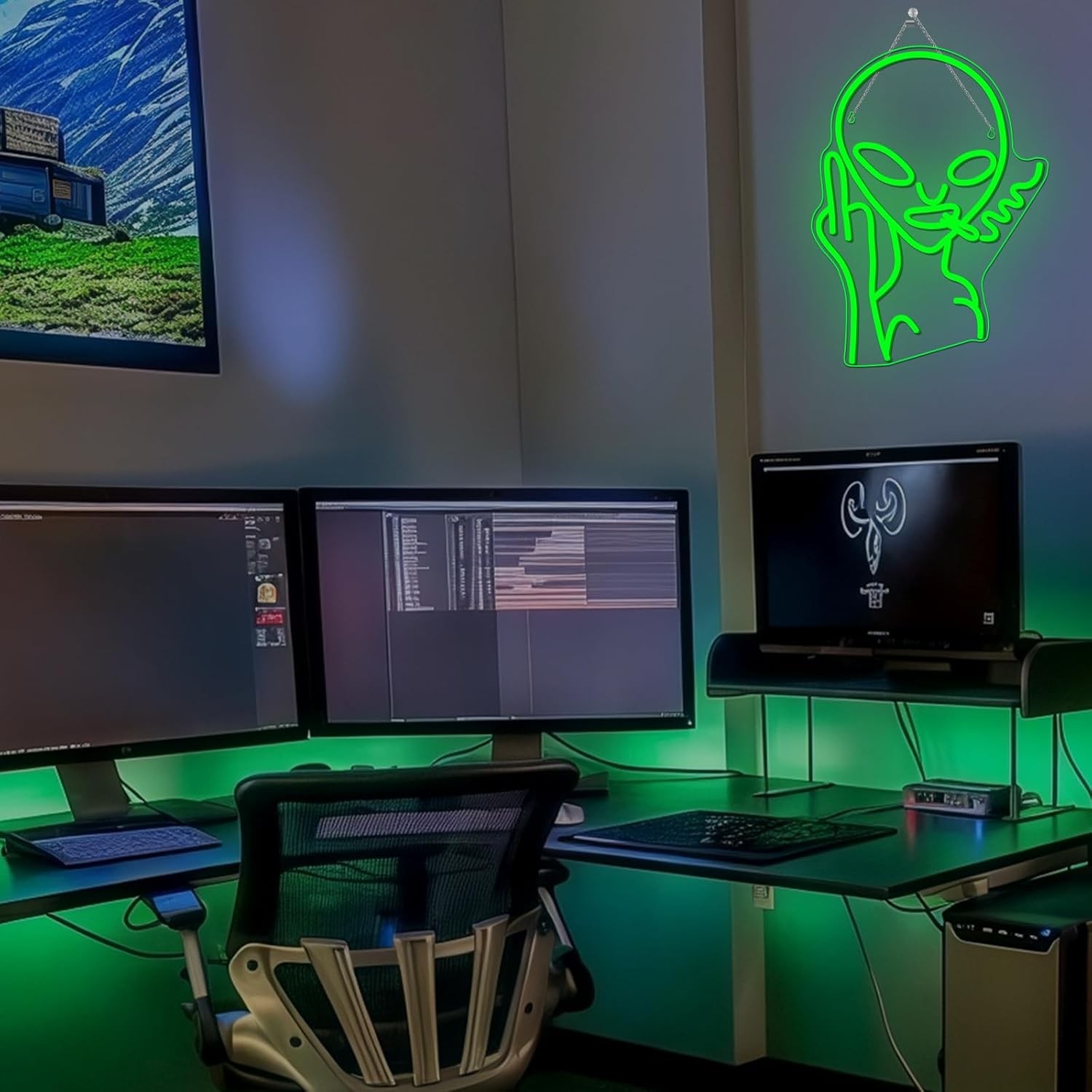 Green Alien LED Neon Sign Wall Decor for Bar Pub Man Cave Game Room Party Decor