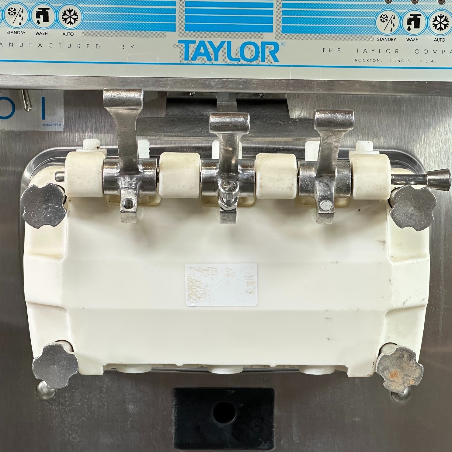 Taylor 794-33 Soft Serve Ice Cream Maker 3 Phase 208–230V (Water Cooled)