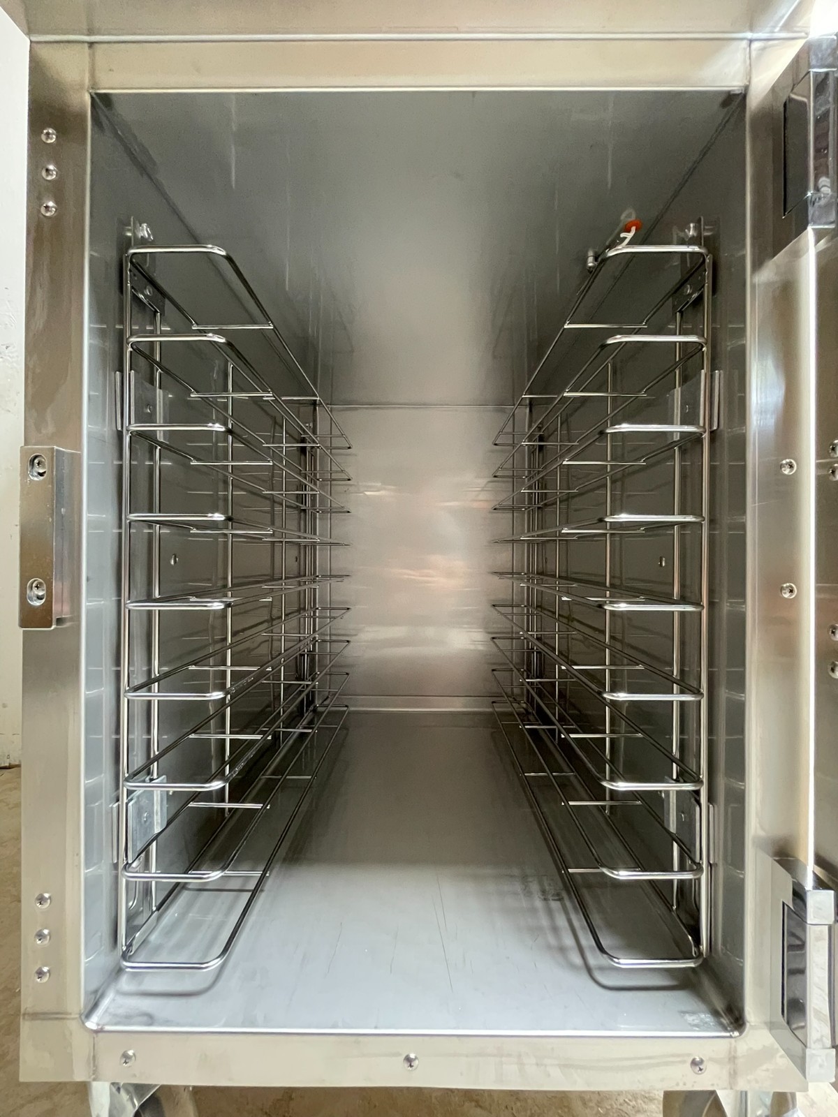 Cres Cor 1000HHSS2DX 2-Door Insulated Holding Cabinet