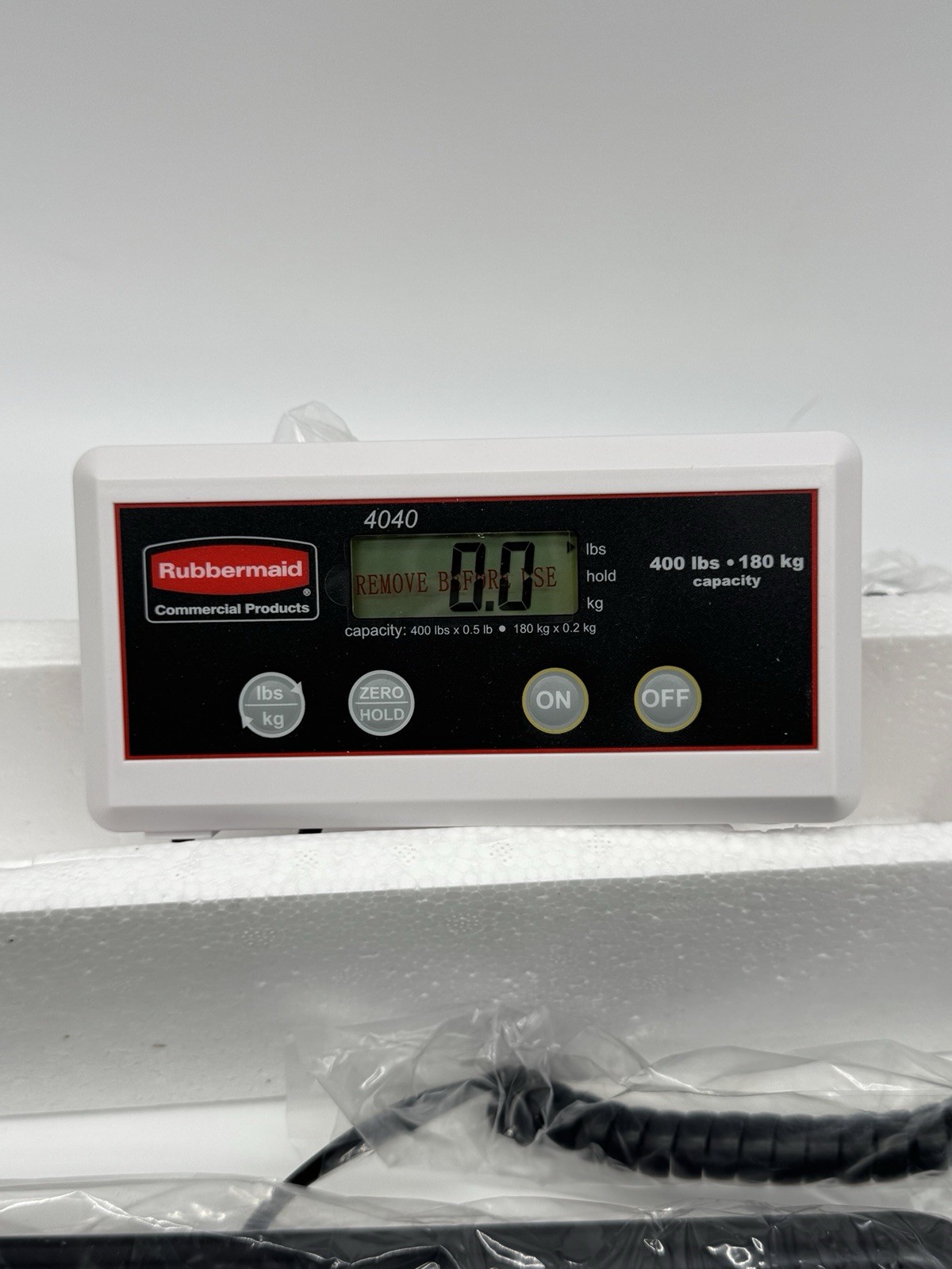 RUBBERMAID Digital Weighing Scale – 400-Lb./180-Kilogram Capacity