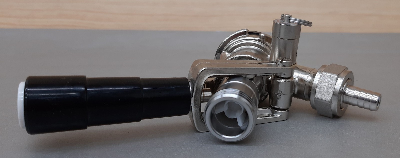 Lot of 2 Kegco D Standard Keg Coupler with Black Lever Handle KC KT85D-L