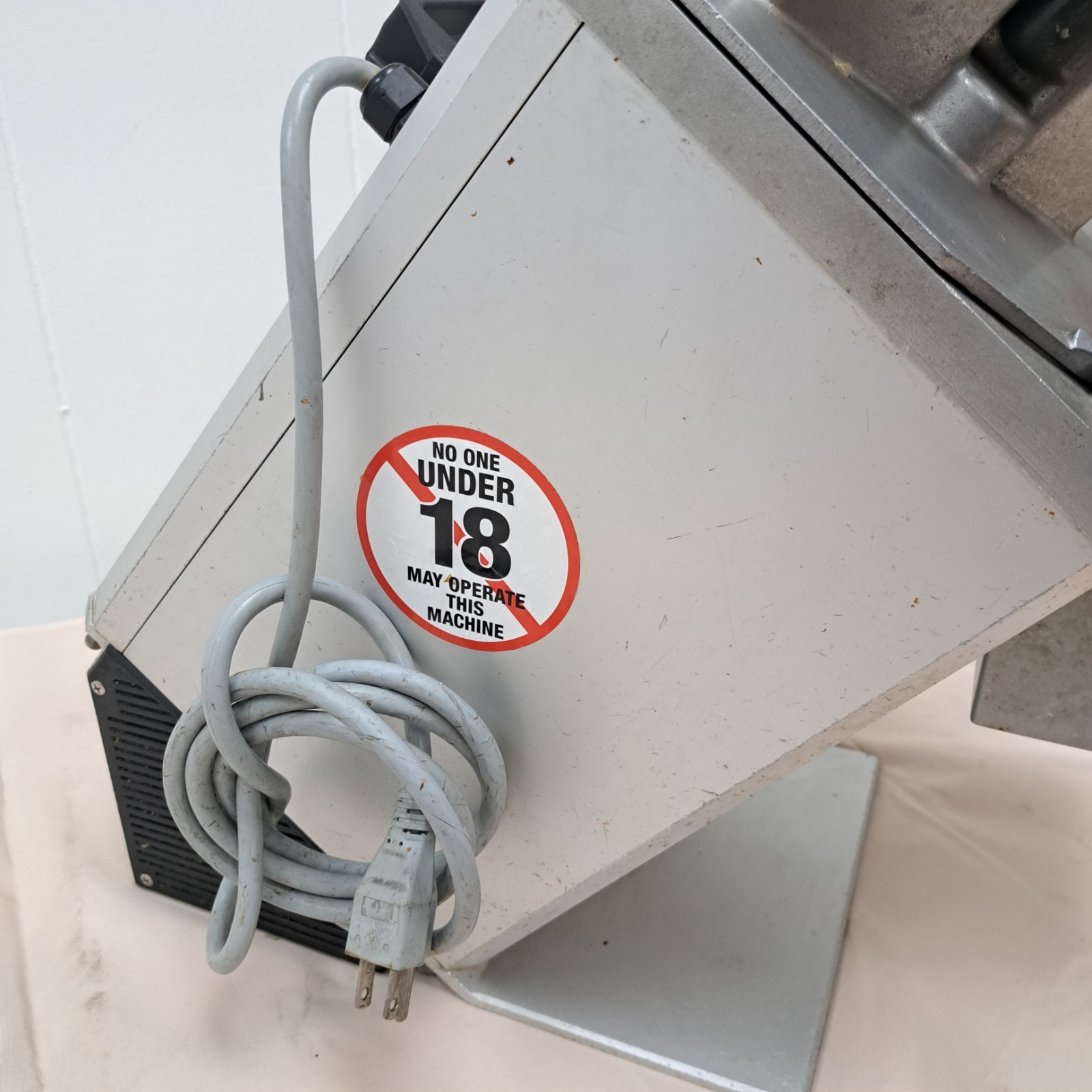 Hobart FP100-1 Continuous Feed Food Processor – 3400 RPM