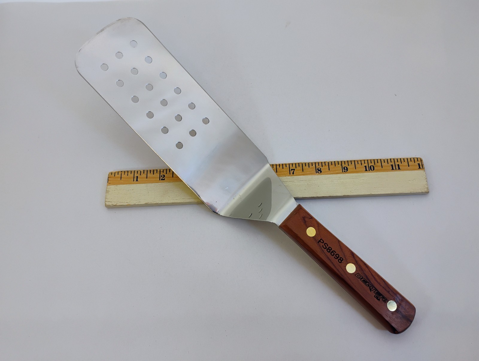 Dexter USA 8X3 Perforated Spatula Turner Stainless Wood Handle PS8698 Factory2nd