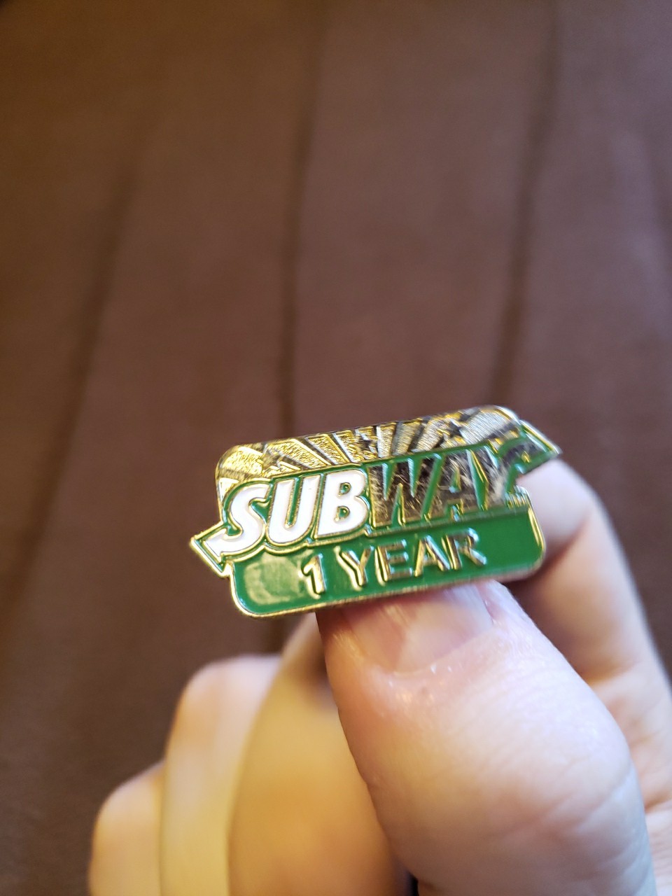 Subway Sandwich Restaurant Employee Service Award Pin 1 Year