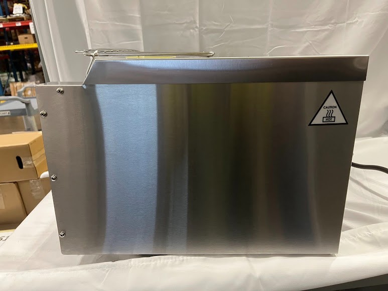 Avantco T3600B Commercial 14 1/2″ Wide Conveyor Toaster – 208V, 3600W