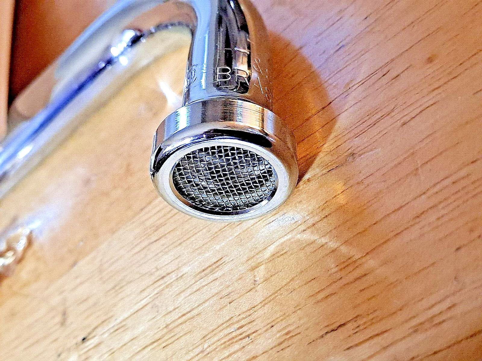 T&S 60X 8″ Swing Nozzle, 2 1/4″ Rise, 8″ Long New In Box FREE SHIPPING