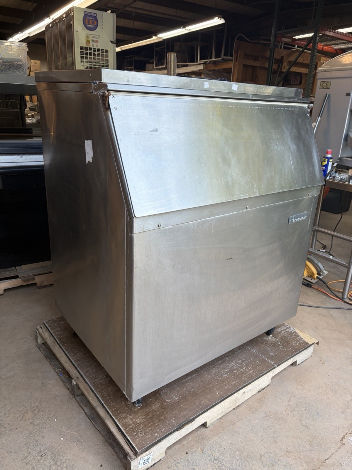 Scotsman BH801S-A Stainless Steel Ice Storage Bin Container Box 580 Lb Capacity
