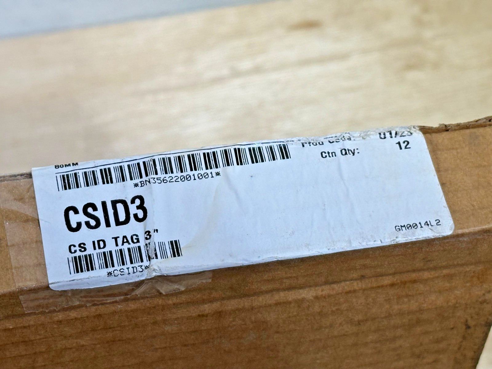 (24) Cambro CSID3 Camshelving Pack @ (12) EA | ID TagsHolders w/Label | Open Box