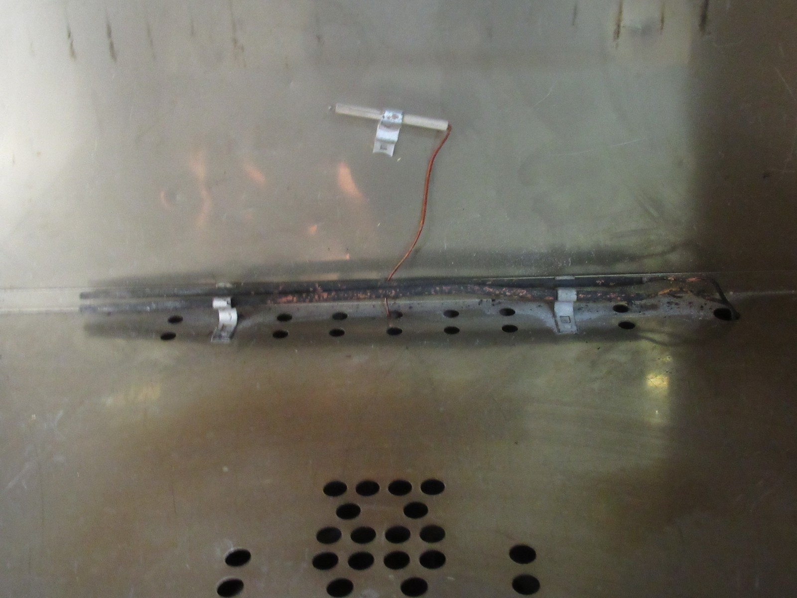 Fisher Scientific 13-245-630F Isotemp Oven 115V 7.4A 60Hz 3.1 cu ft USED