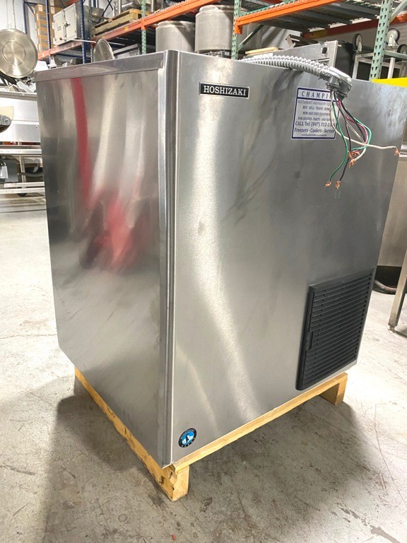 Ice Maker / Hoshizaki F-1501MRJZ-C Air-cooled Cubelet-style with 1353 Lb/Day