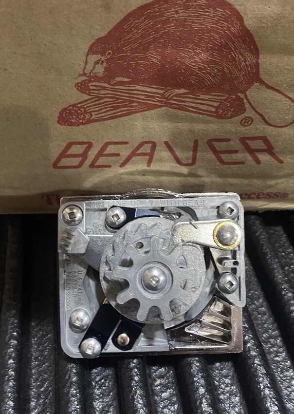 NEW 50 cent Beaver Coin Mechanism RB16 Southern Beaver Mech Quarter USD & CA .50