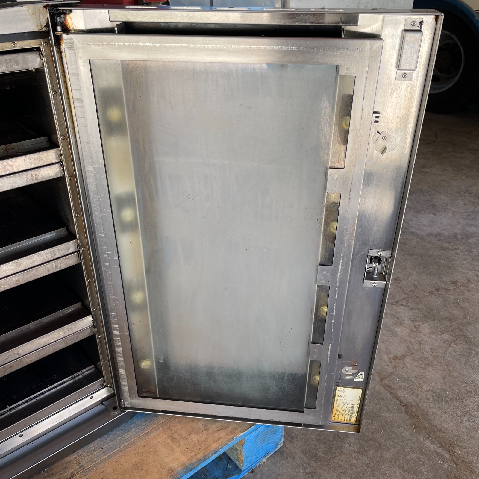 2023 Alto-Shaam VMC-H4H Half-Size Vector® H Countertop Oven – 208-240v/3ph