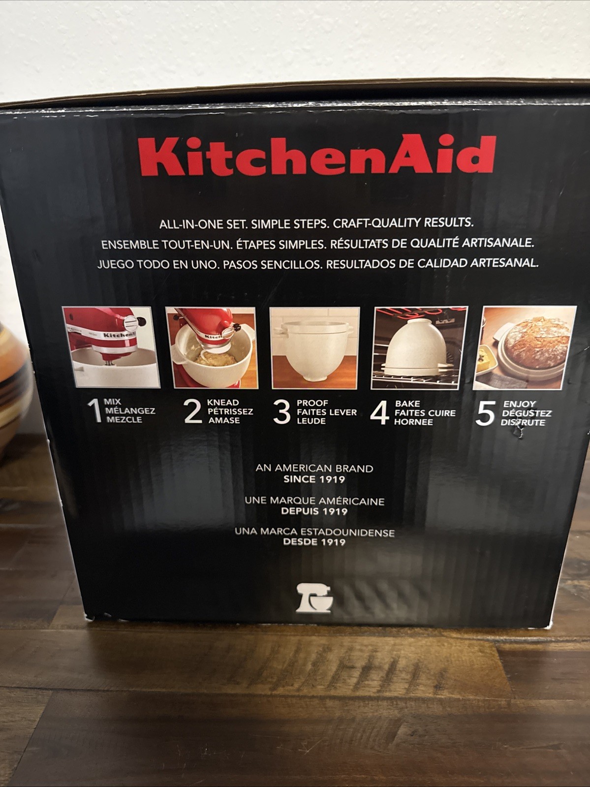 KitchenAid Bread Bowl with Baking Lid Stand Mixer Attachment Nib