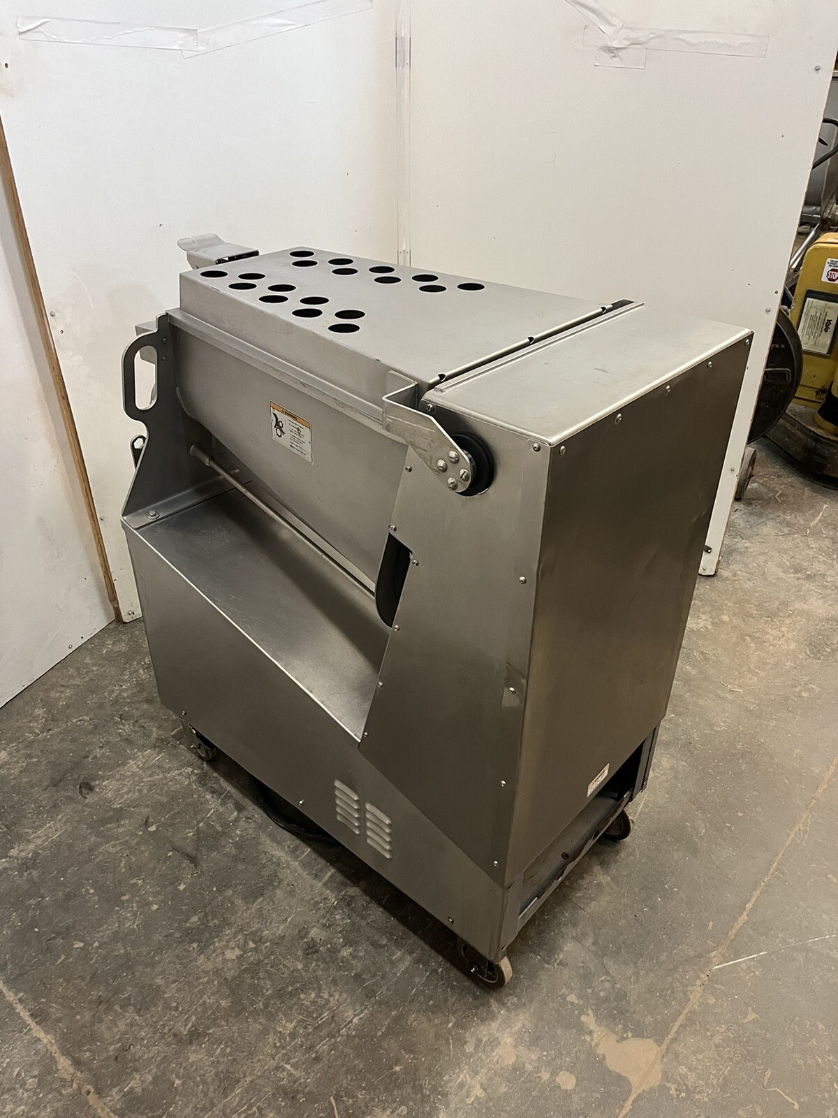 Hobart Meat Mixer Grinder MG1532 #32 150lb VIDEO WE CRATE AND SHIP WORLDWIDE