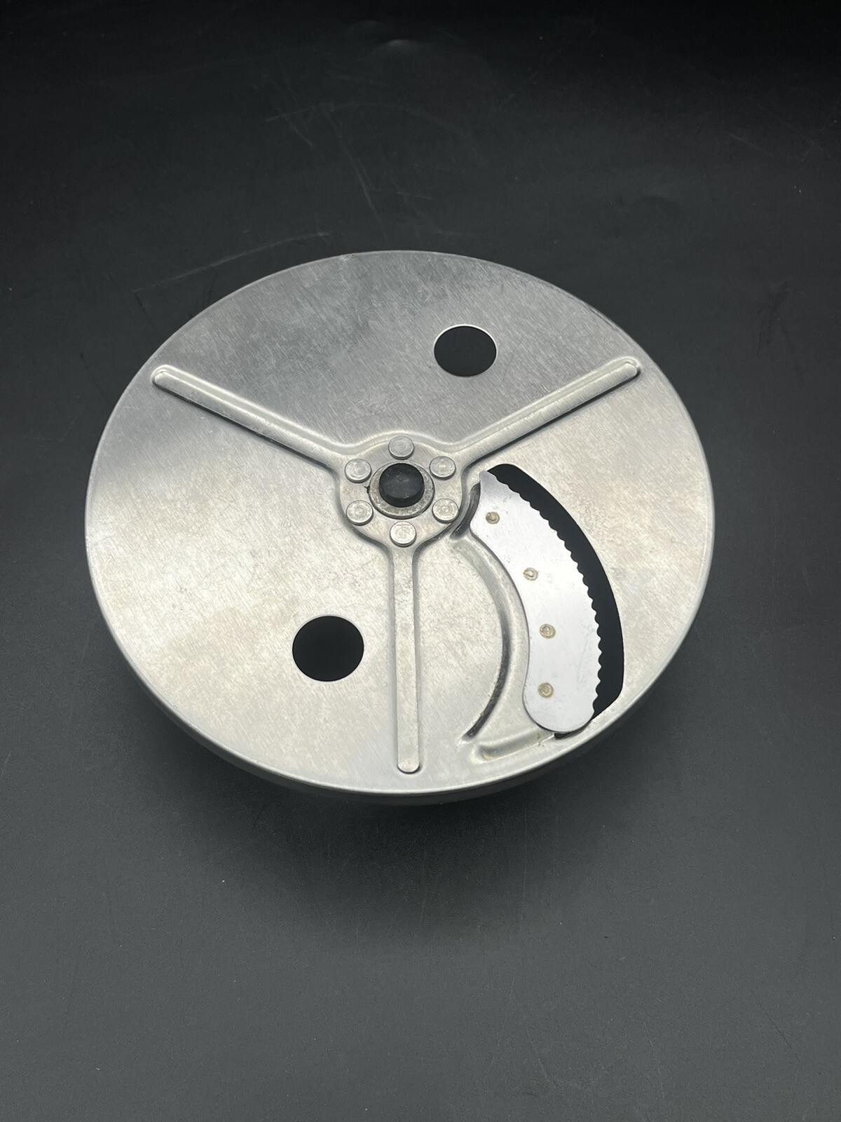 Waring 1/8 Inch Medium Slicer Plate for Commercial Food Production FPC
