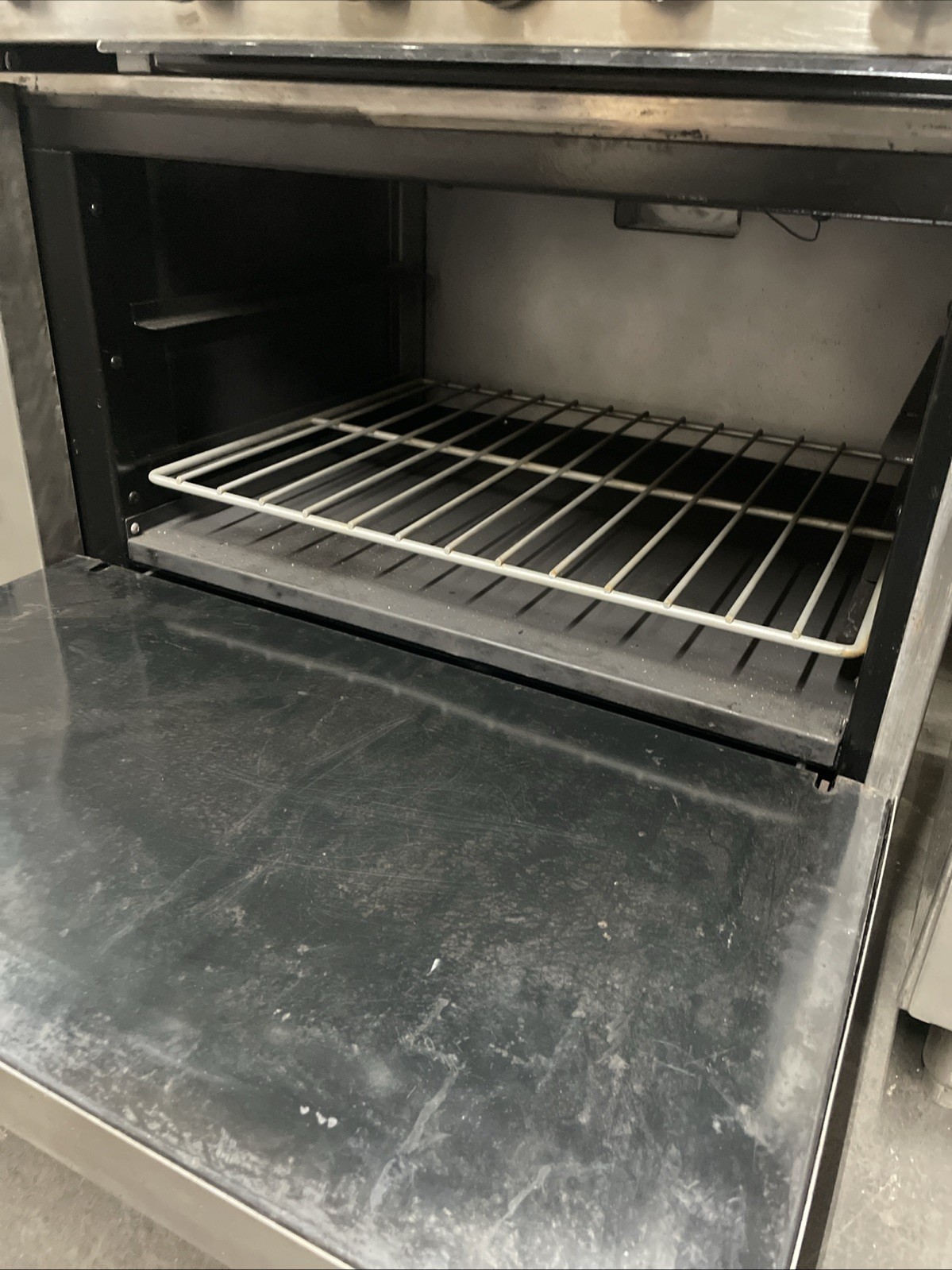 American Range 60” Commercial Griddle & Burner Range 2 Full Ovens 1 Convection