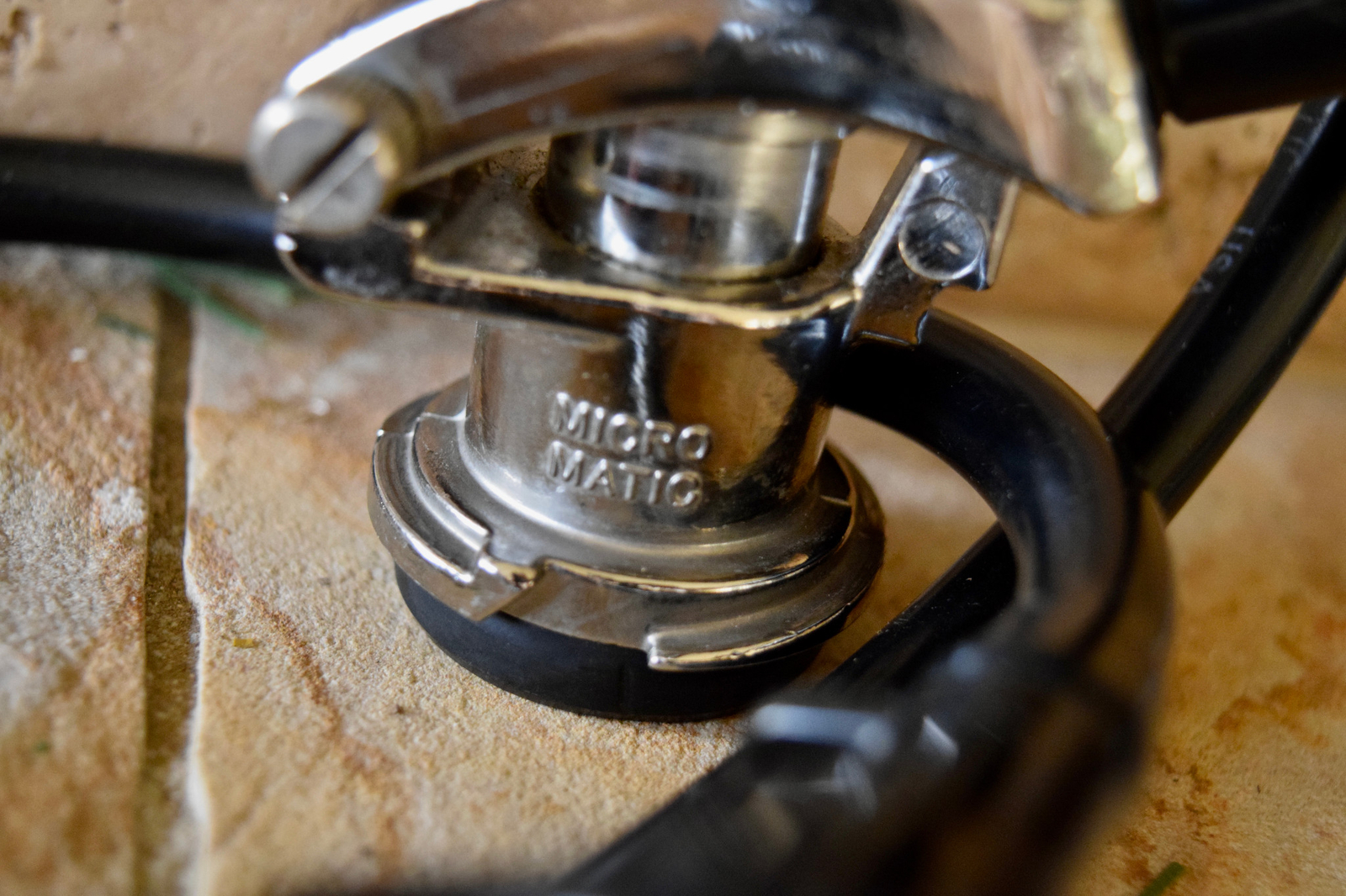 BRONCO PUMP KEG TAP System D Micro Matic DOMESTIC Beer Brewiana PP601 TAPRITE
