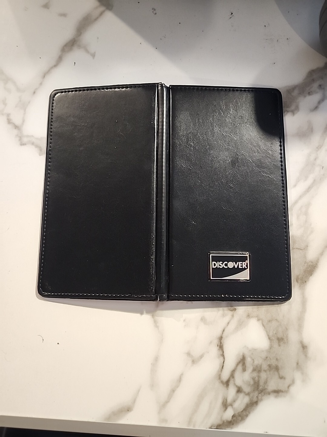 DISCOVER CHECK PRESENTER SERVER waiter waitress BOOK RESTAURANT w/ Card Holder