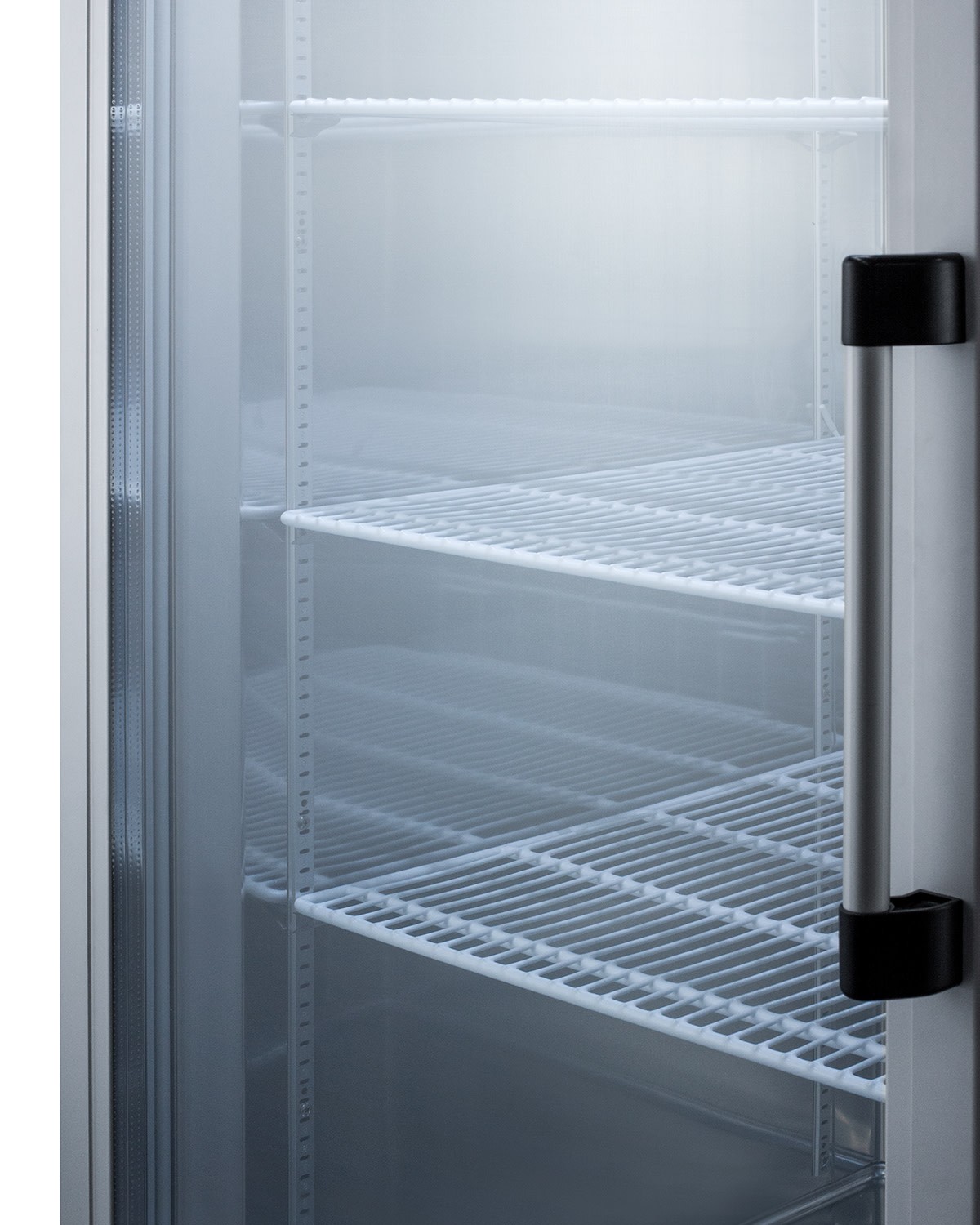 Summit SCR23GLH 28″W 23 Cu. Ft. Commercial Reach-In Refrigerator – Stainless