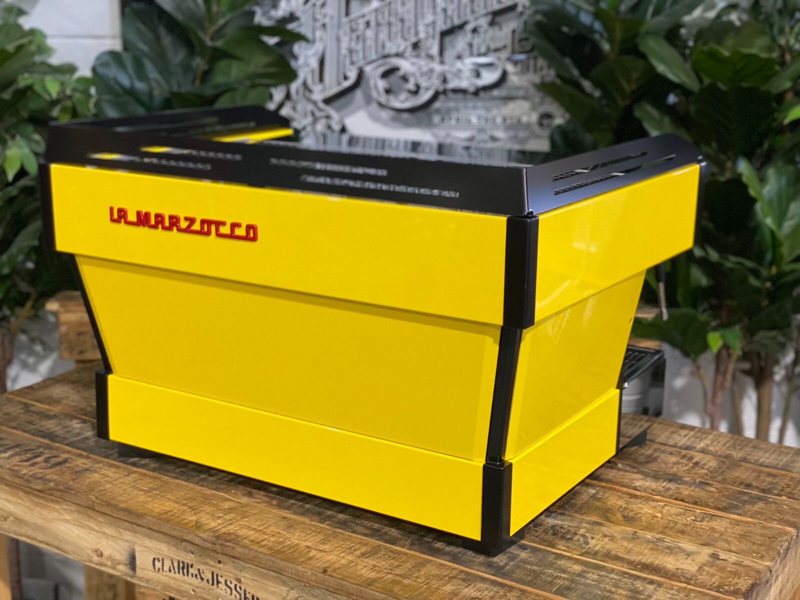 LA MARZOCCO LINEA PB 2 GROUP ESPRESSO COFFEE MACHINE YELLOW & BLACK COMMERCIAL